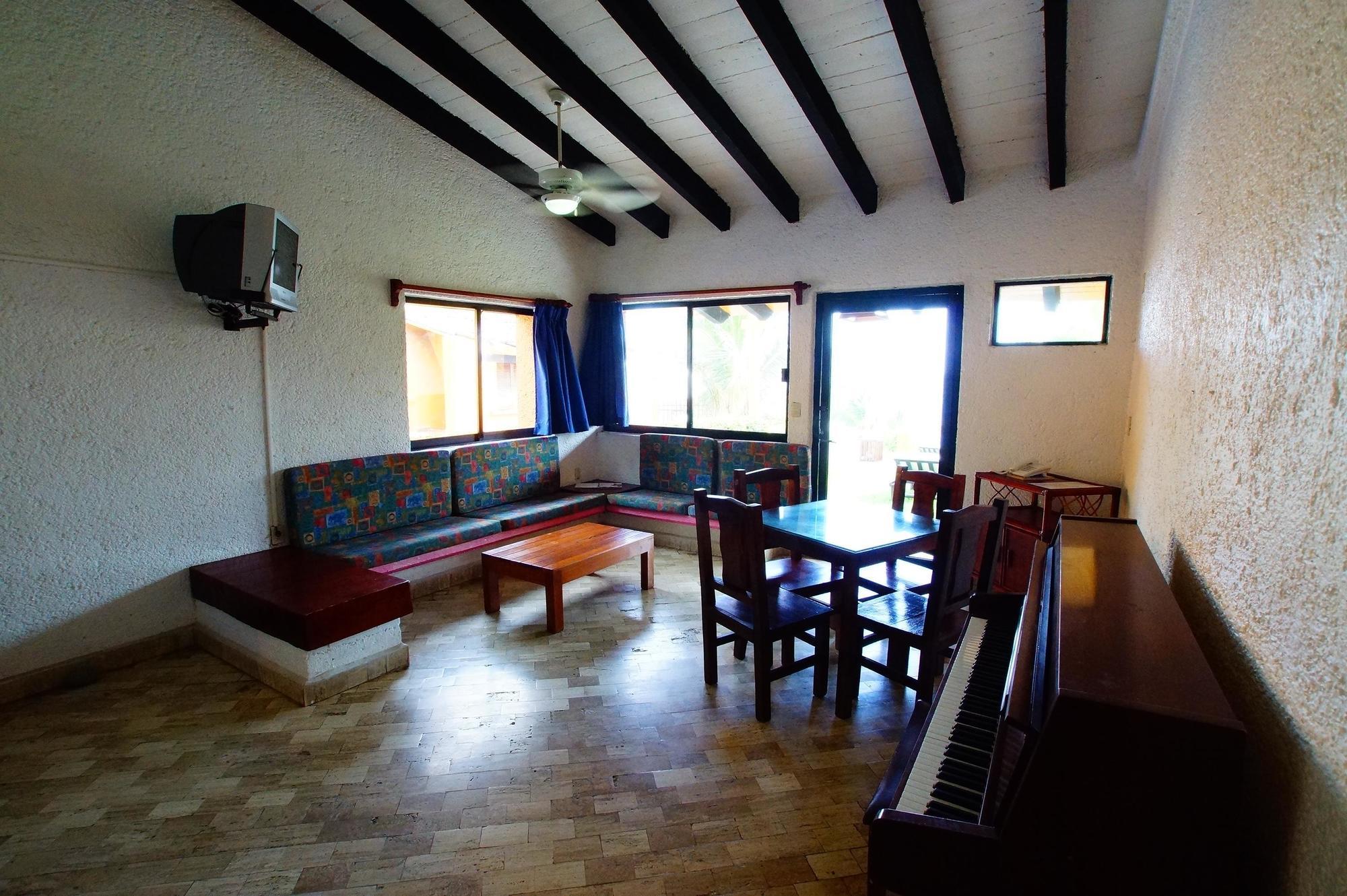 Villas Miramar Zihuatanejo Exterior photo
